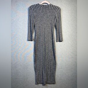 Charlotte Russe Small Women’s Charcoal Gray Ribbed Bodycon 3/4 Sleeve Dress